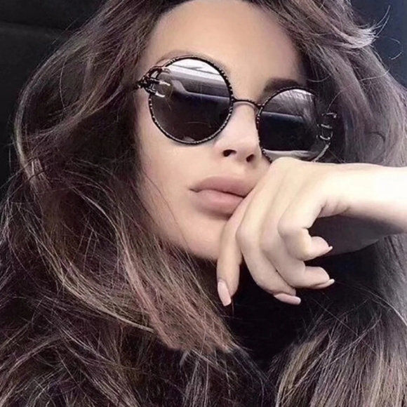 Gothic Round Claw Goth Sunglasses - Picture 2 of 8